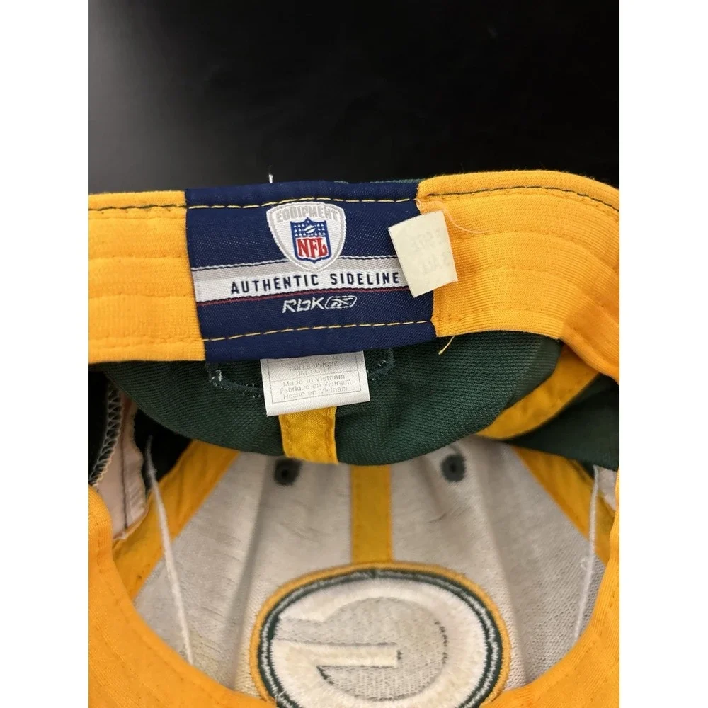 Vintage Reebok NFL Green Bay Packers Green Baseball cap